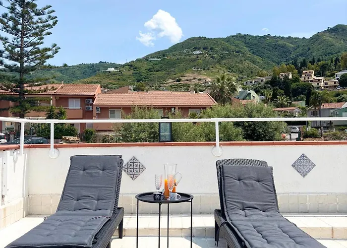 Belvedere Santa Lucia * Cefalu