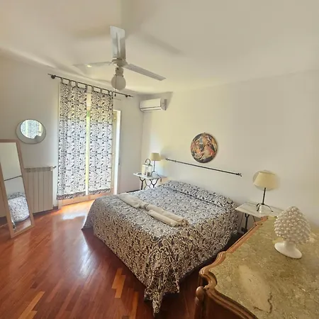 Belvedere Santa Lucia * تْشيفالو