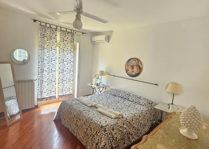 Belvedere Santa Lucia * تْشيفالو